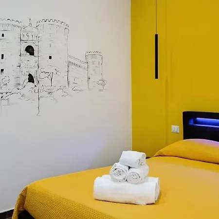 Casa Calu' Maschio Angioino Naples