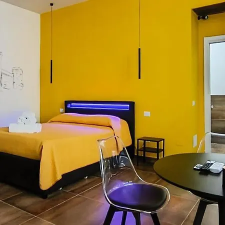 Casa Calu' Maschio Angioino Couette-café 4*